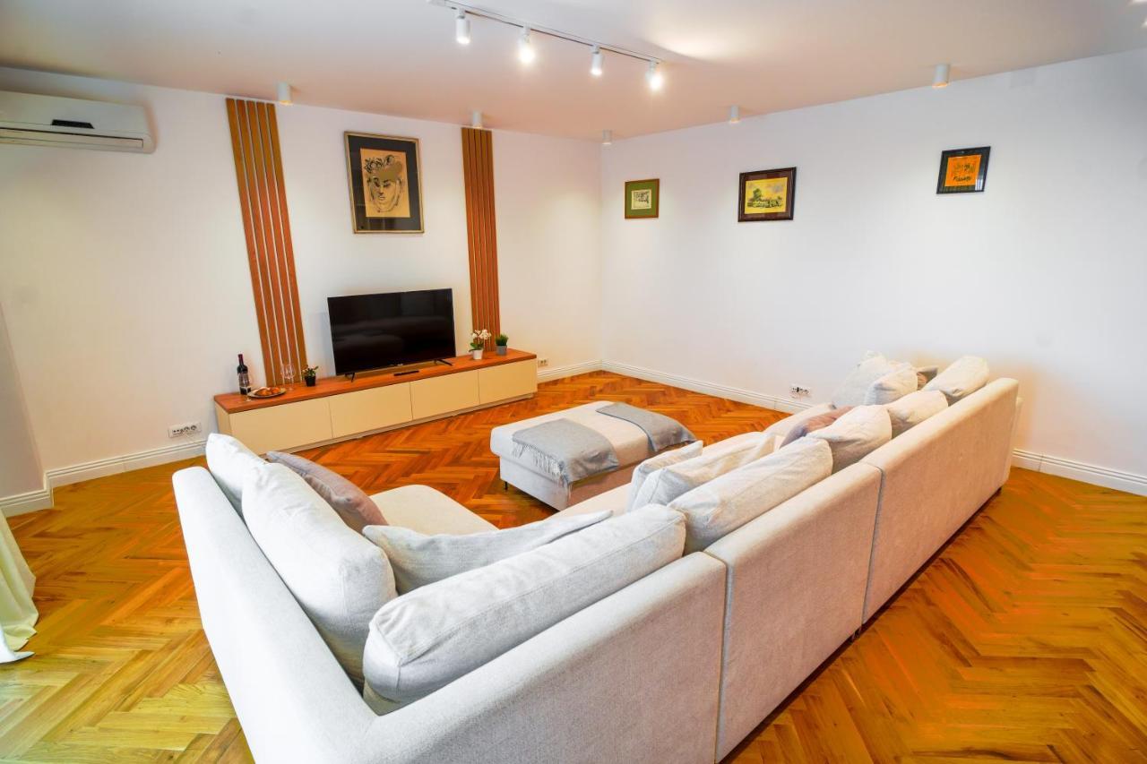 Luxury Central Park Apartment Bucureşti Exterior foto